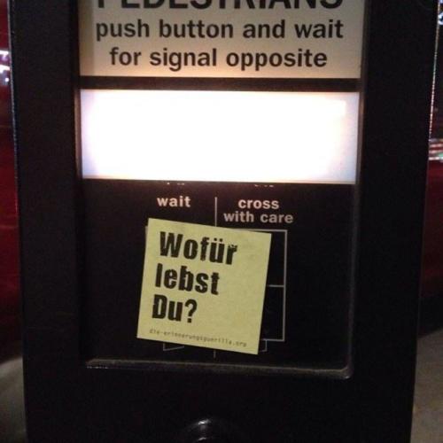 London JR 041213-ff851631